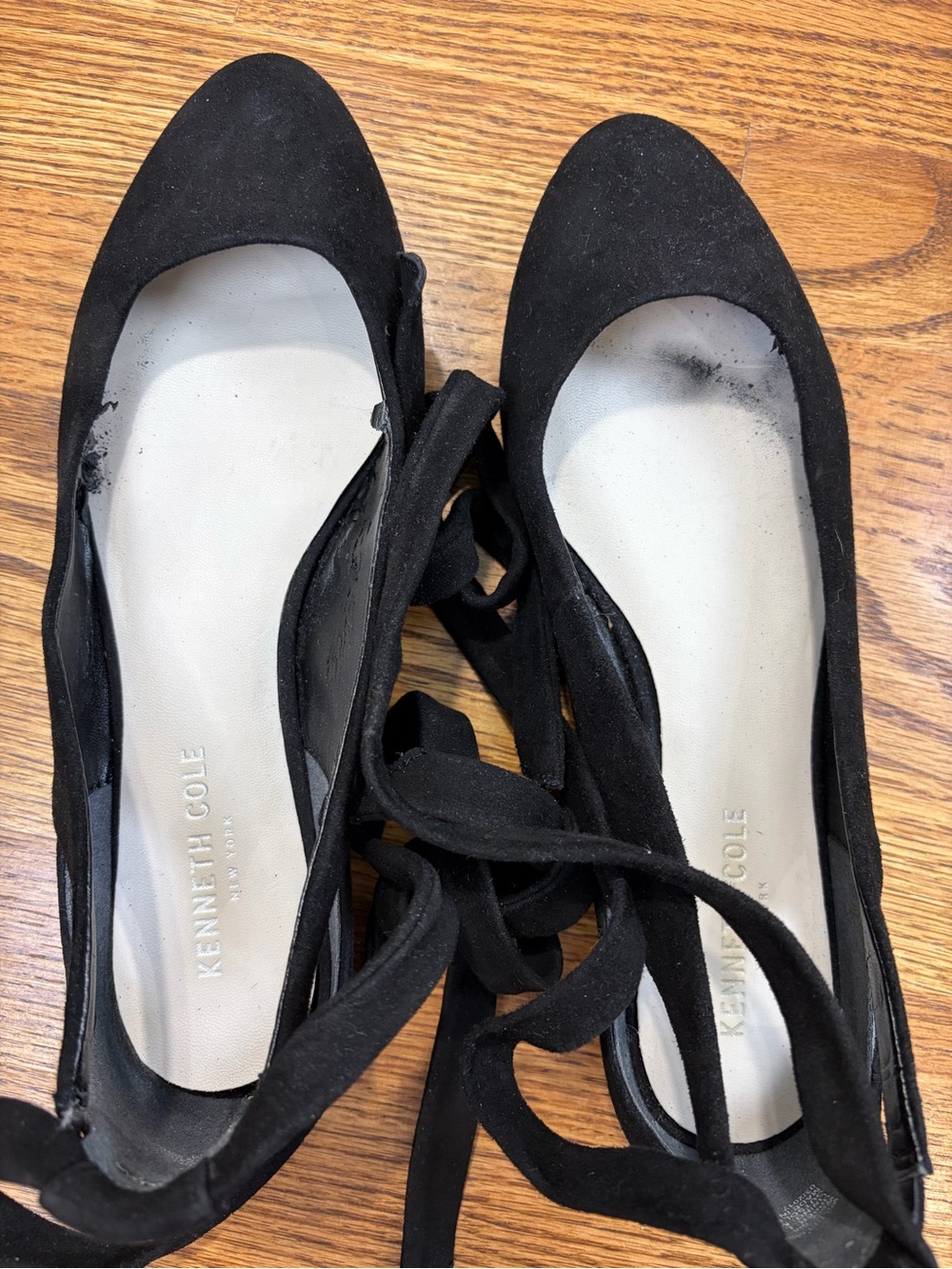 Kenneth Cole New York Wilhelmina Black Suede Ballet Flats (8) - Picture 10 of 12
